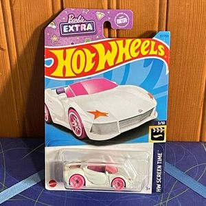 🔥3 for $15 Sale- NIB- Hot Wheels Barbie Extra car